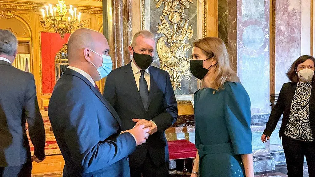 Кючюк ангажира либералните лидери с голям проблем в България