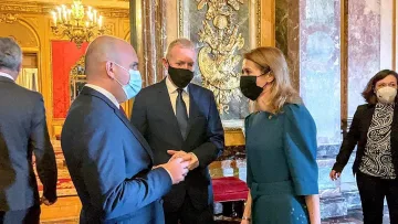 Кючюк ангажира либералните лидери с голям проблем в България