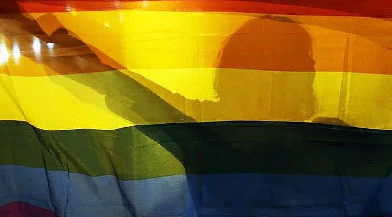 Лондон удари шамар на джендърите. Реакцията - вой до небесата