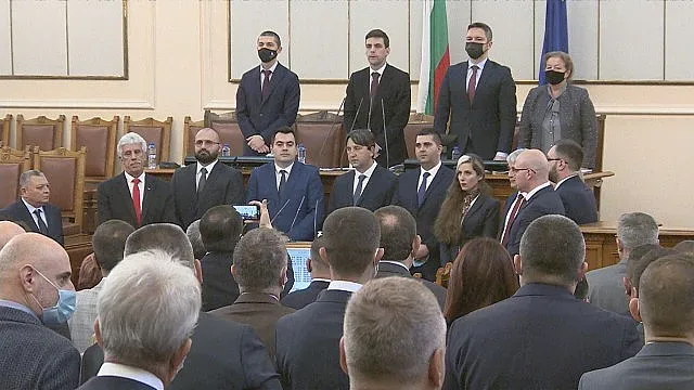 12 нови депутати положиха клетва