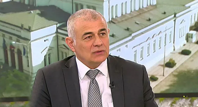 Помагат на рекорден брой българи срещу новите цени на тока. Ето как