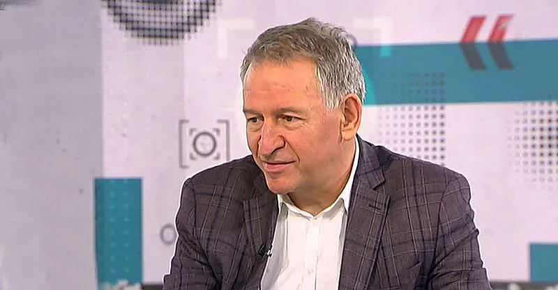 Кацаров щастлив. Какво каза за зеления сертификат?