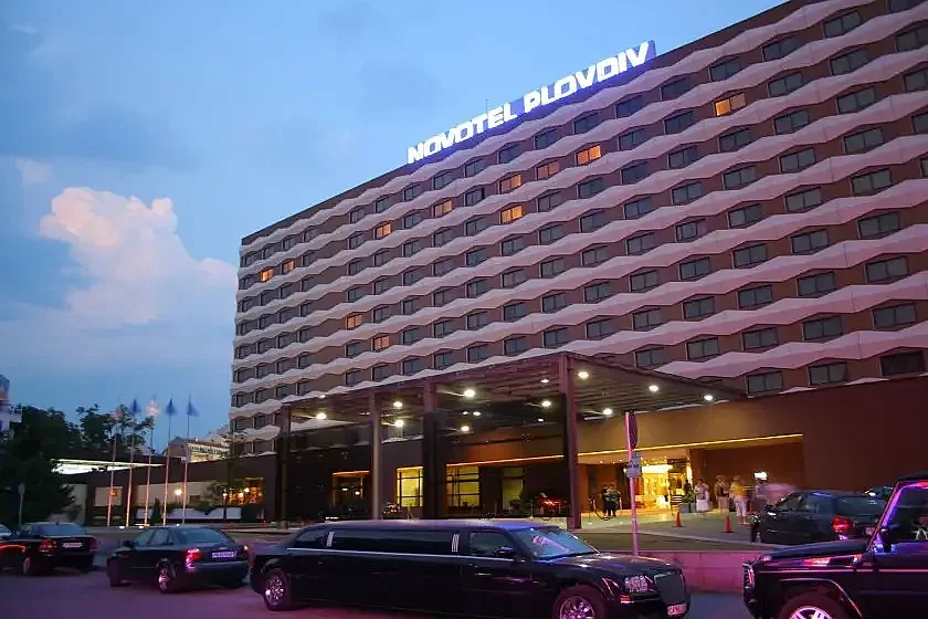 Обрат с продажбата на "Гранд Хотел Пловдив". Истината