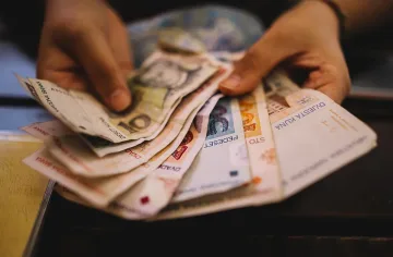 "Възраждане" скочи срещу еврото. Какво призова властта