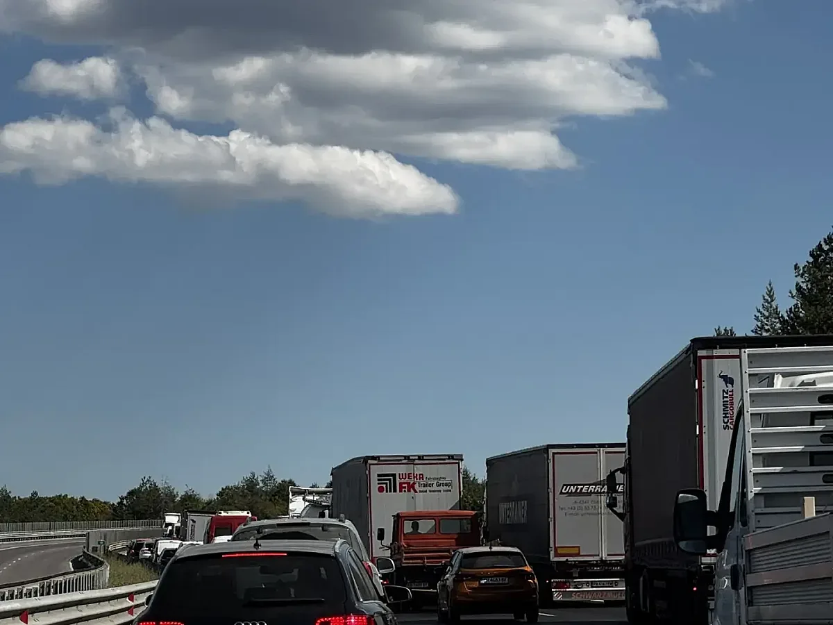 Шофьорите бесни. Истински ад на "Тракия"