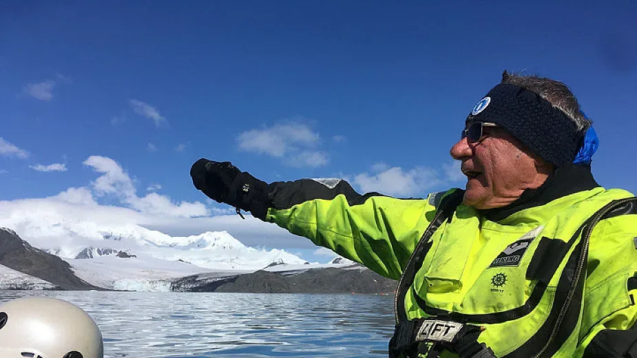 Майстори от Чепинци на Антарктида. Какво строят?