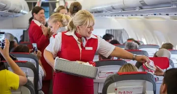 Стюардеси разкриха какви откачени неща искат пътниците