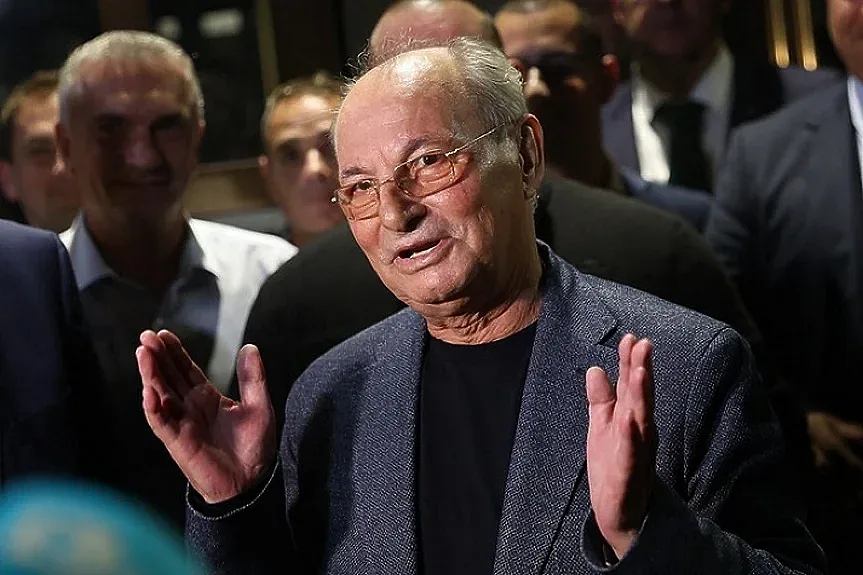 Прочетоха съдбата за дерибеите на Ахмед Доган