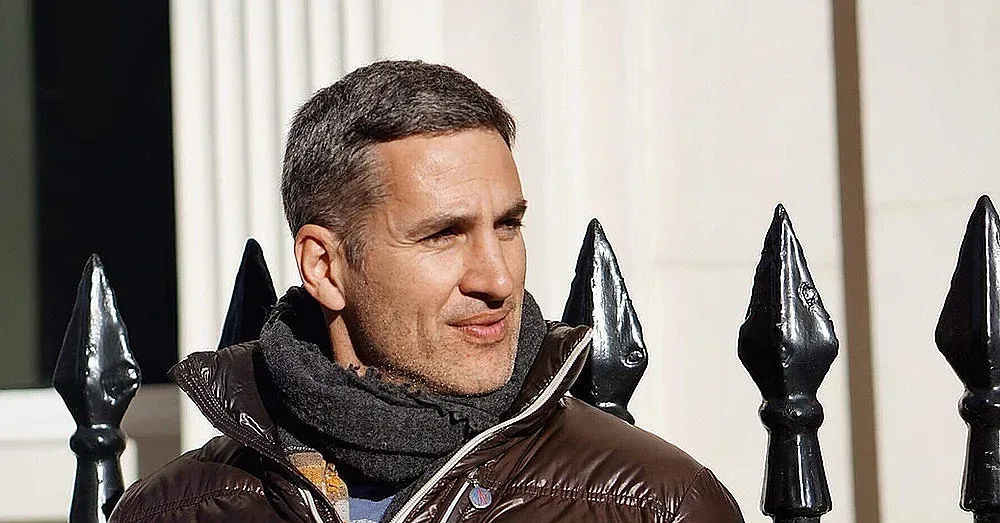 Кой е шефът в групата на Кирил Петков и Асен Василев