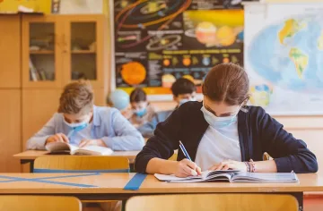 Официално: Учениците в клас от Никулден, има обаче условие