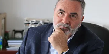 Ново 20! Ще бъркат ли в носа на учениците