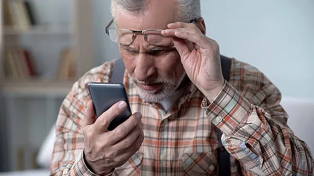 Дядо пред инфаркт заради 36 бона сметка за телефон