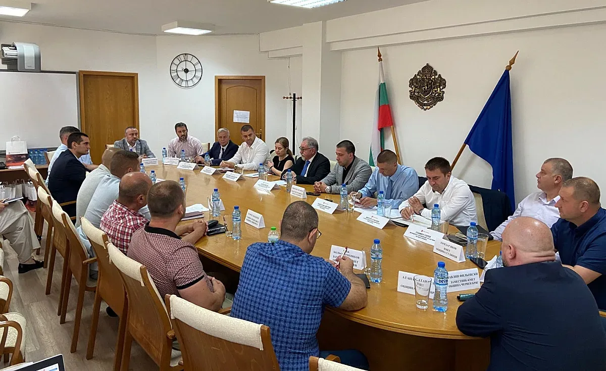 Електрохолд инвестира над 10 млн. лв. в електроразпределителната мрежа в област Плевен