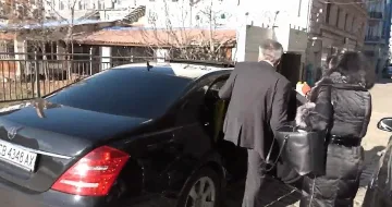 Скандал! Журналистка подгони Рашков, той бяга