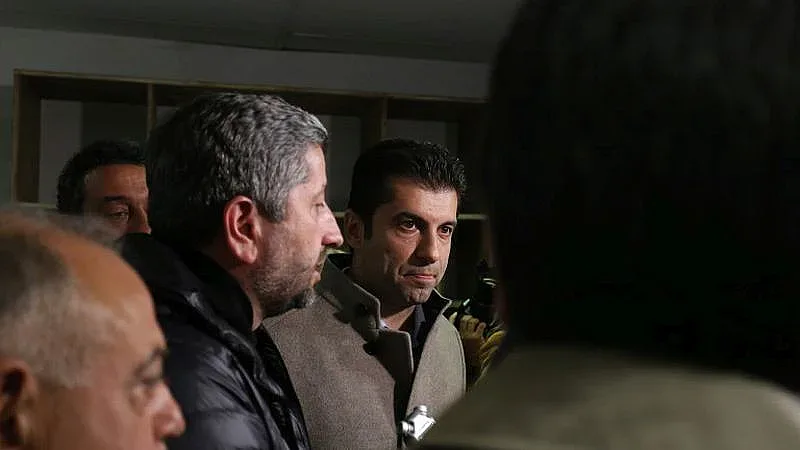 За какво ще си говорят Христо Иванов и Кирил Петков?