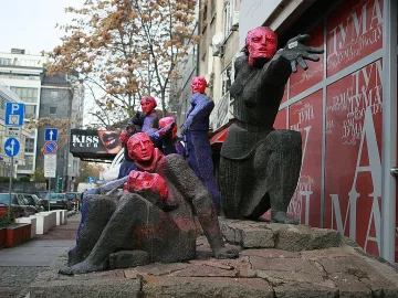 Съдът в Страсбург: Боядисването на паметник не нарушава закона