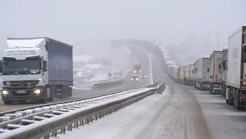 100 тира закъсаха на "Хемус"