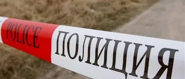 Непознат заля млада жена с киселина