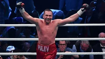 Кубрат Пулев приключи с Мир за по-малко от 2 минути