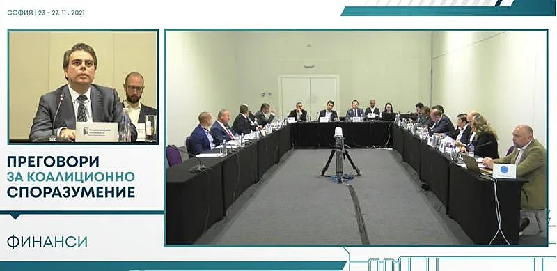 Петков и Василев удариха по масата за Бюджет 2022