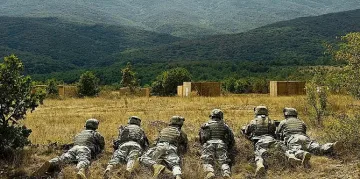 Преговорите за кабинет: Армията става екологична