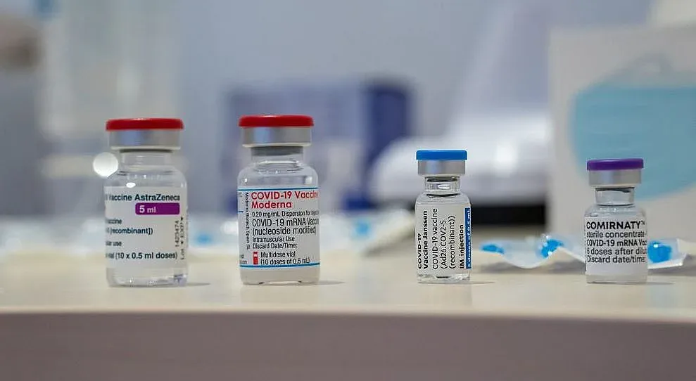 Ваксините срещу ковид - повече заразени, по-малко болница и смърт