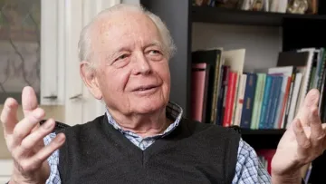 Почина легендарен български дипломат