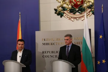 Заев и Янев: Трагедиите са общи, помагаме си в добро и зло