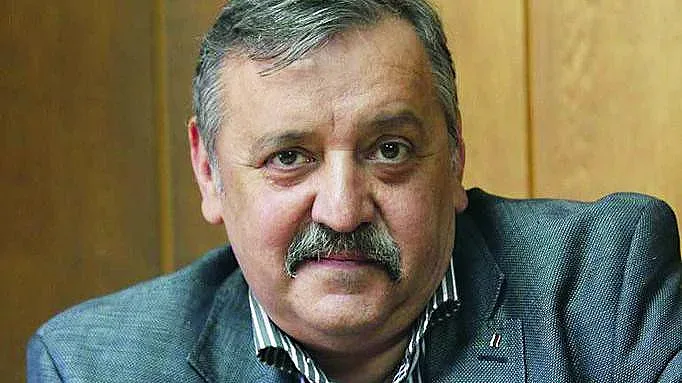 Ето за каква красавица Кантарджиев жени сина си