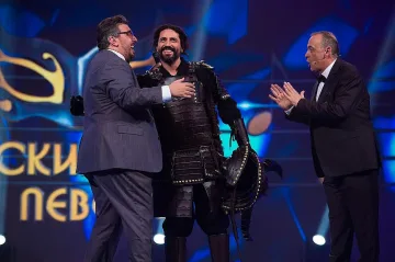 Халваджиян за малко да умори Денис Топал