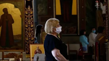 Удрят гърците по най-скъпото, спират връзката с Бог