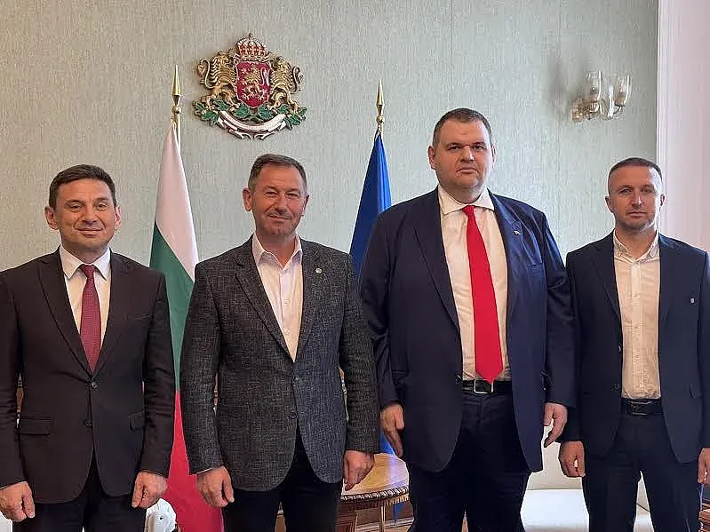 Пеевски включи Мадан и Кирково в стратегията за новото начало
