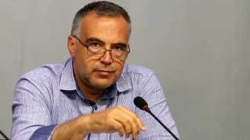 Антон Кутев с две признания. Проговори за партията на президента и за БСП