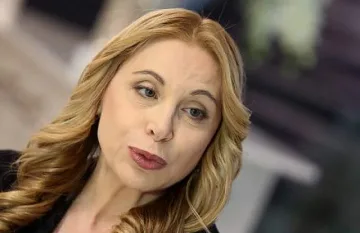 Гадателката на Берлускони с предсказание за кабинета