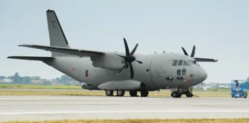 Военен самолет прибира от Испания българчета с COVID