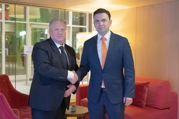 Протягаме ръка на Македония за ЕС, при какви условия