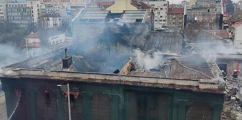 Прокуратурата с данни за подпалвача на Син Сити, издирват го