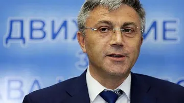 При 100% от протоколите: ДПС и Карадайъ №1 в чужбина