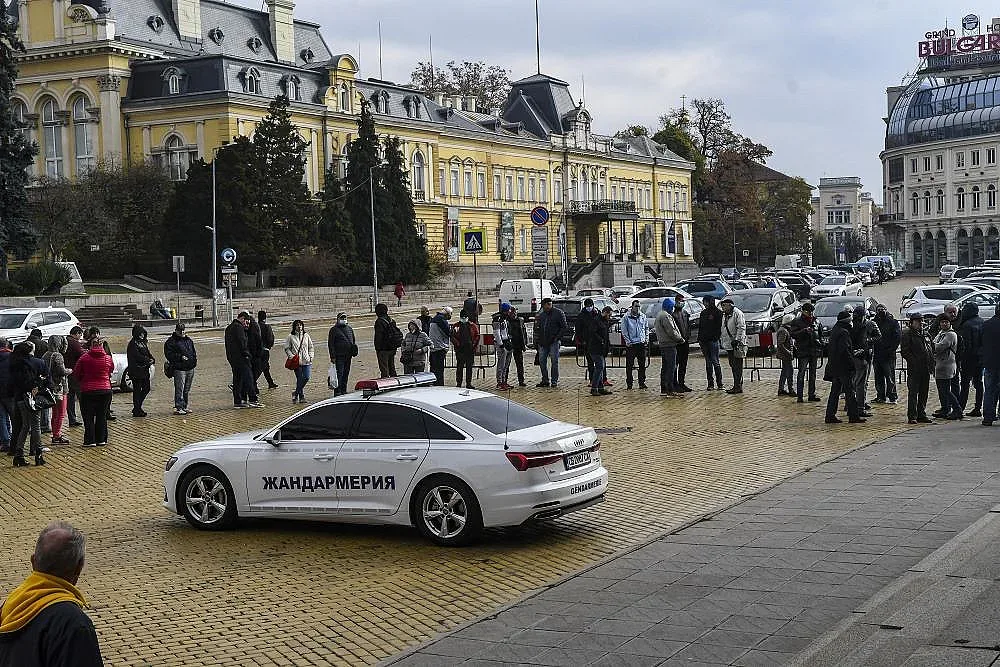 Сензация с монета! Жандармерия пред БНБ