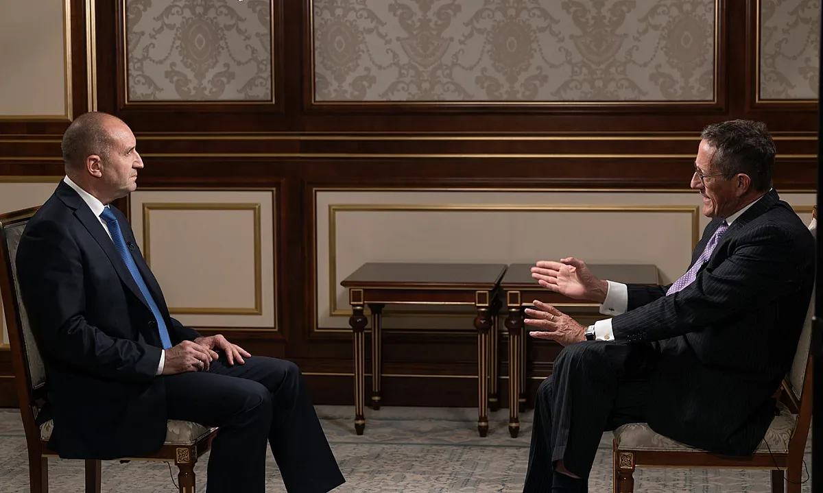 Радев не се отказва. Атакува еврото пред CNN