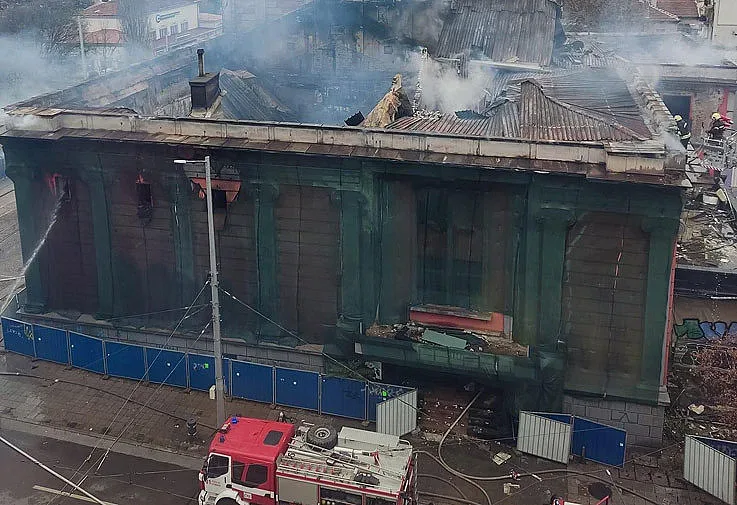 Театър “Ренесанс” възкръсва след 100 години палежи