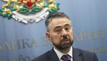 Голяма радост за бизнеса. Плащат им тока от 15 ноември