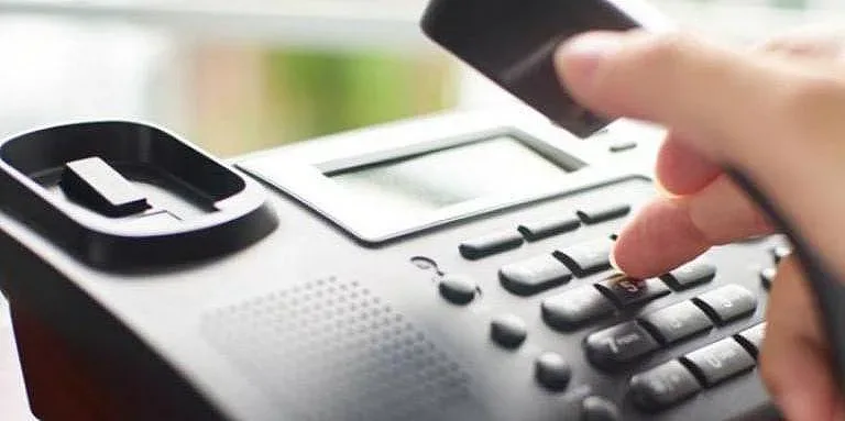 Ало измамници задигнаха близо милион от баба