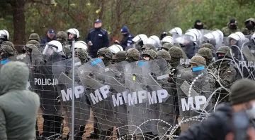 Опасност от война между Полша и Беларус! Ще се намеси ли Русия?