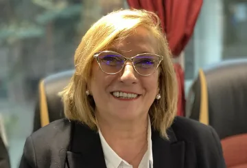 Искра Михайлова: Вицепрезидентът е лице и водач на каузи