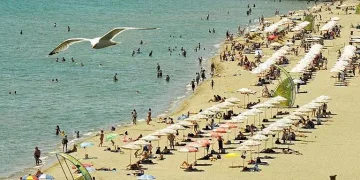 Безплатна почивка на море за всеки ваксиниран, вижте къде