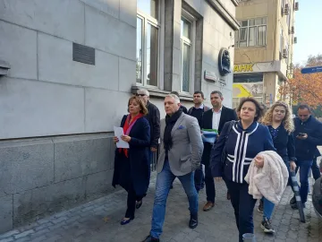 Мая Манолова и Кирил Петков с обща жалба