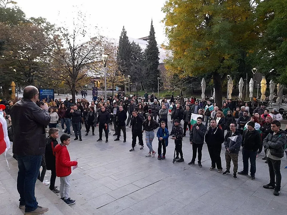 Родители и учители на протест срещу тестовете за ученици