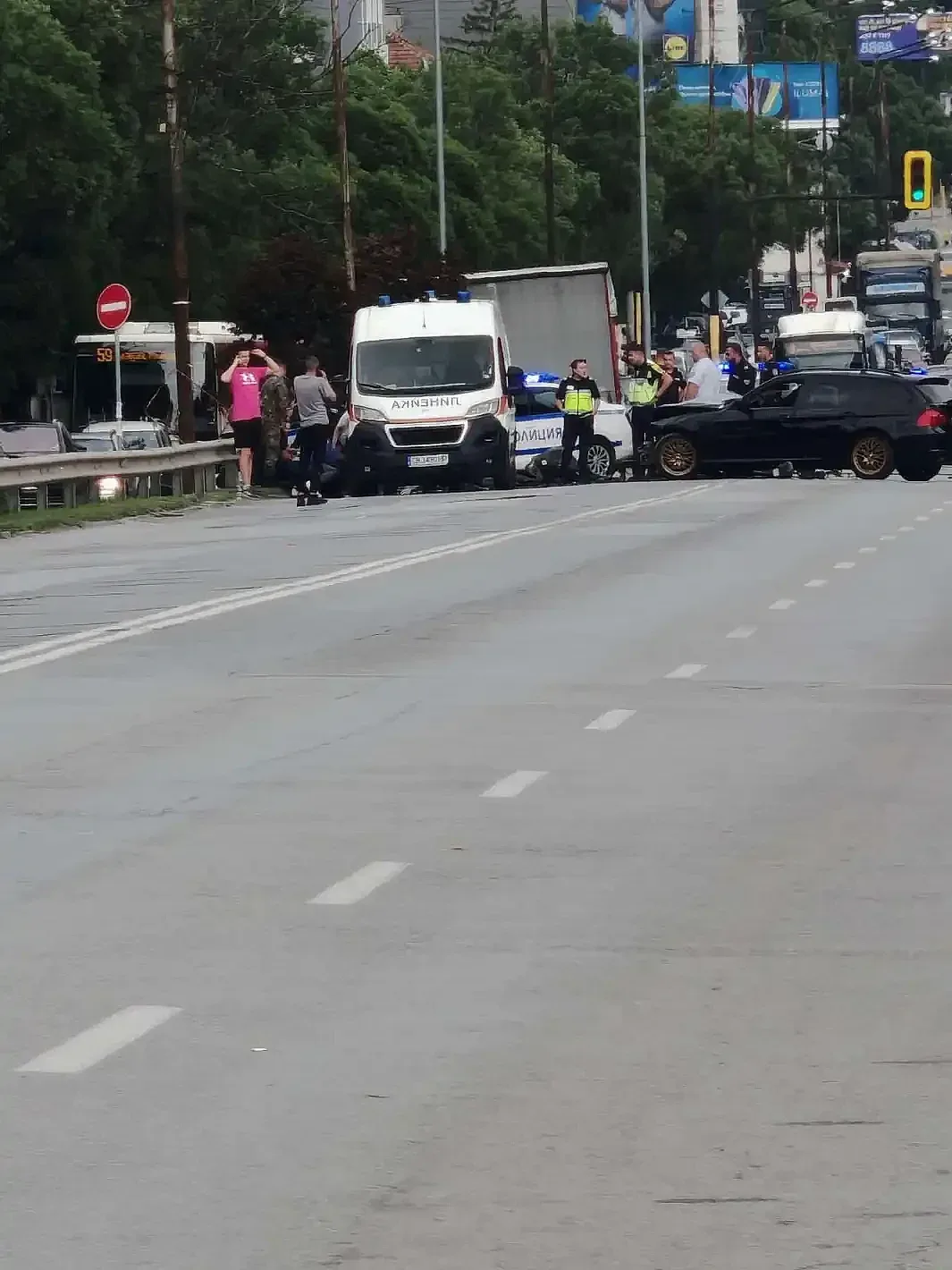 Първи подробности за ужасяващото меле с ранени полицаи