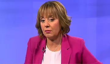 Манолова: Гласувам за достойния президент